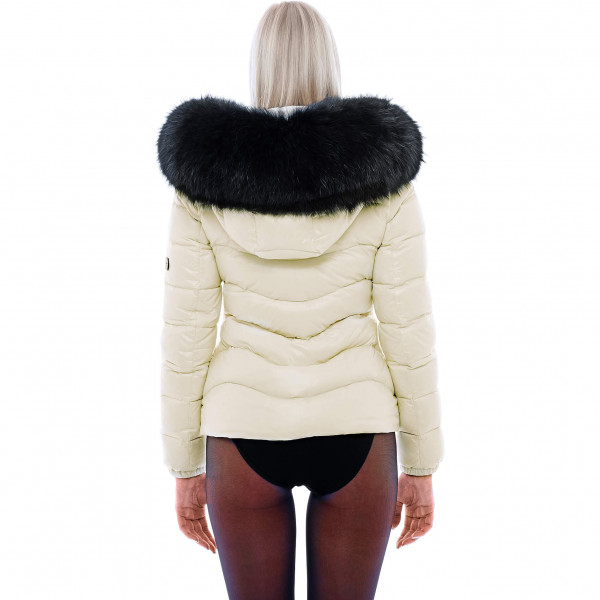 Downjacket with faux fur collar cream