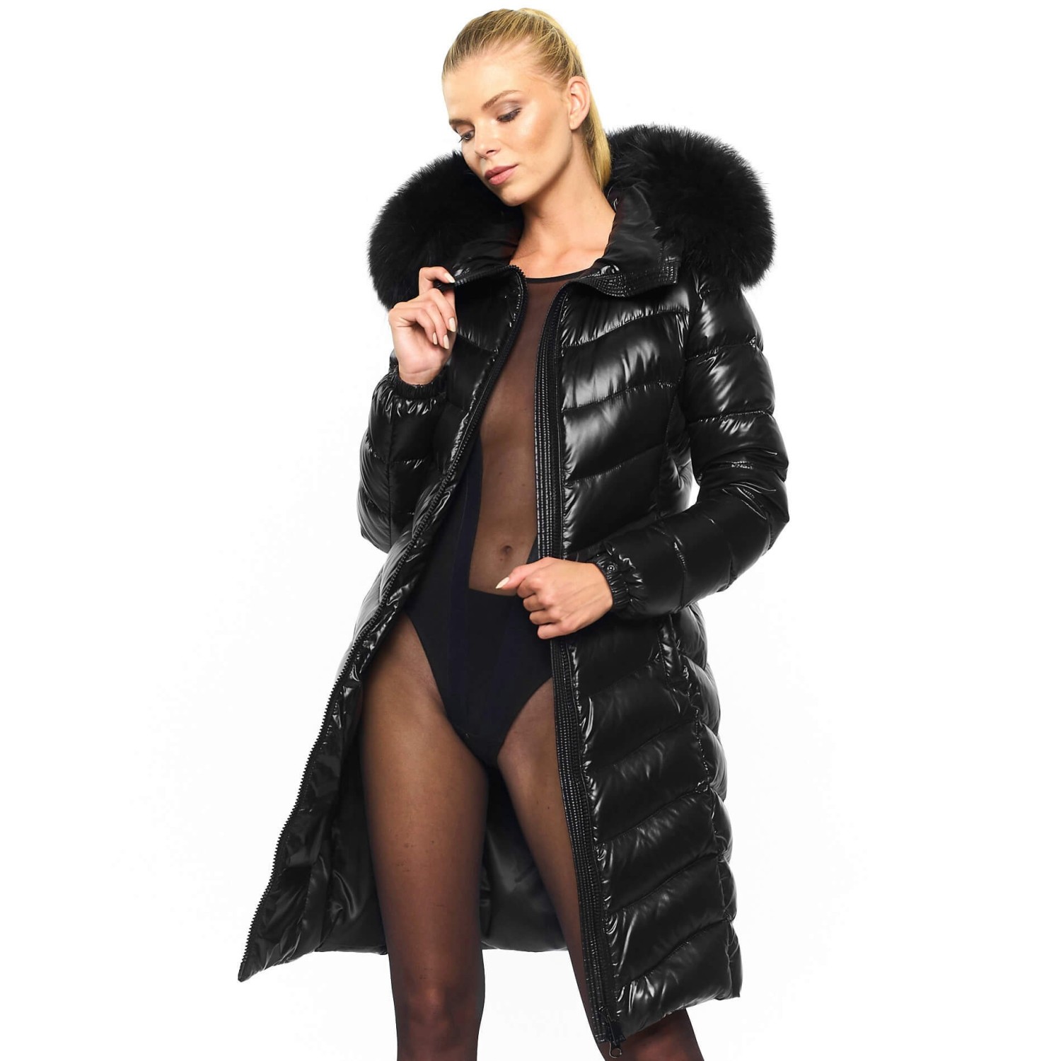 Long puffer coat with fur