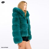 Fake Fur Jacke mit Kapuze turquoise