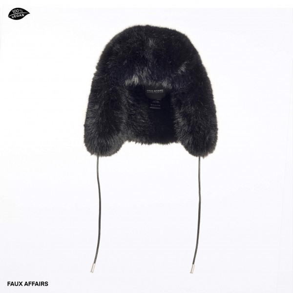 black hat vegan fur