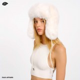fake fur hat white